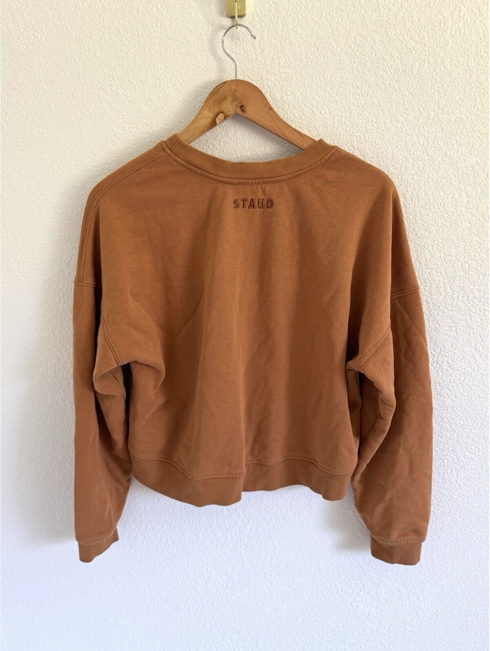 Staud Embroidered Logo Women’s Medium Oversized Crewneck Cropped Sweatshirt